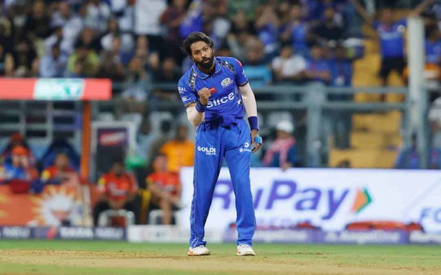 IPL 2025: Hardik Pandya Fined ₹24 Lakh For Slow Over Rate; Ashish Nehra Penalised For IPL Code Of Conduct Breach