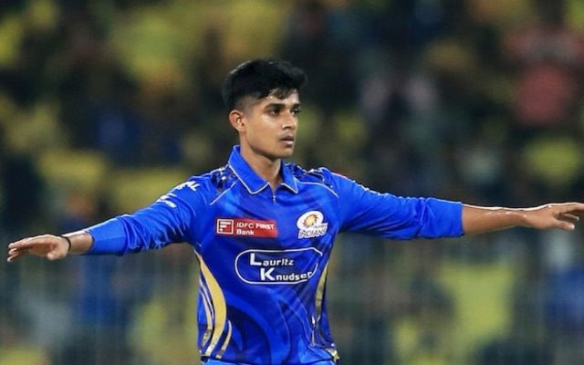 Vignesh Puthur Ruled Out Of IPL 2025; Mumbai Indians Sign Raghu Sharma As Replacement