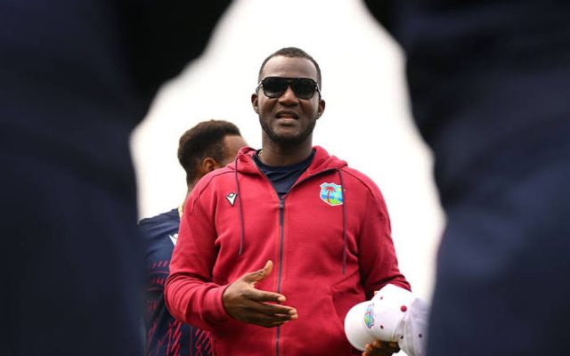“Unacceptable!” – Daren Sammy Criticizes Umpires Over Decisions In 1st Test Against Australia
