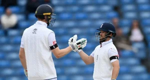 Ben Duckett-Zak Crawley
