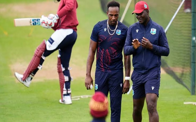 Daren Sammy Fined For Criticizing Umpiring In WI vs AUS Test