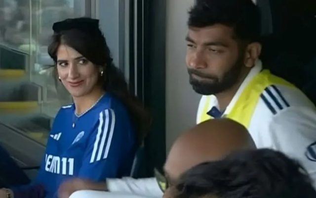 Who Is Yasmin Badiani? The Mystery Girl In The Indian Dressing Room