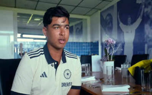 VVS Laxman Gifts India U19 Stars a Special Day Watching Shubman Gill’s Masterclass