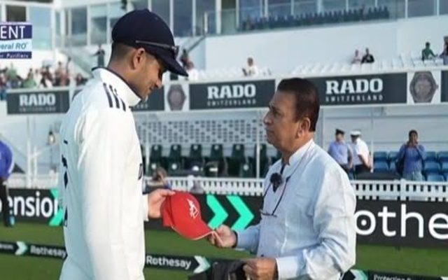 [WATCH] Sunil Gavaskar Presents A Gift To Shubman Gill