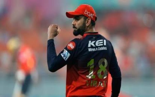 Mo Babat Reveals How Virat Kohli Respods To RCB’s Leadership Call