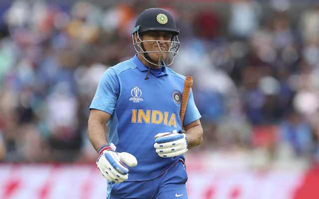 “Only time will tell” – Manoj Tiwary Reacts On Rumours Of MS Dhoni Joining Team India As Mentor