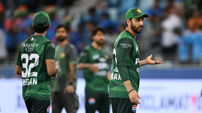 Salman Agha Hails “Complete Performance” as Pakistan Storm Into Super Eight