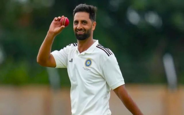 10 Wickets, One Dream: How Auqib Nabi Scripted a Ranji Masterclass
