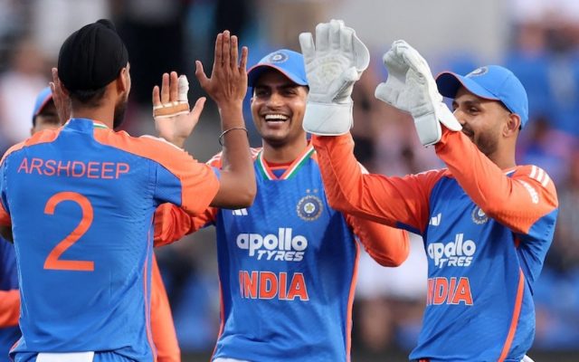 [WATCH]- Axar Patel And Jitesh Sharma Influence DRS As Matt Short Falls For 25 In AUS vs IND 4th T20I