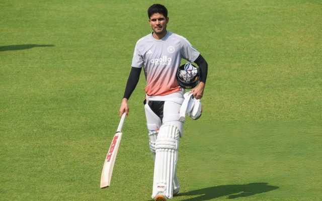 Shubman Gill Hospitalised After Suffering Neck Injury
