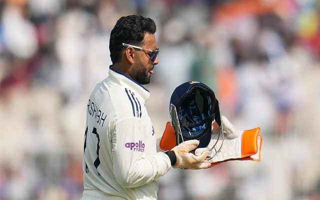 [WATCH] Rishabh Pant Predicts South Africa Dismissal With Smart Tactics Behind The Stumps