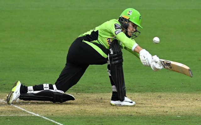 WBBL 2025: Sydney Thunder’s Near-Win Halted by Sudden Rain Call”