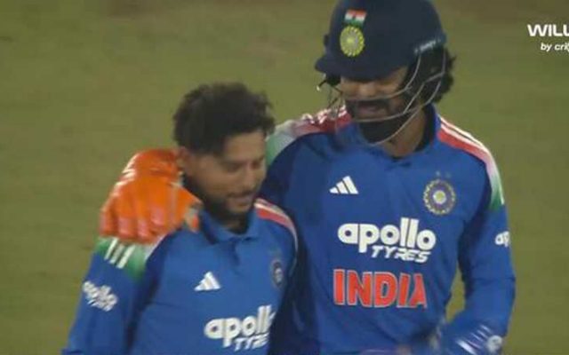 [WATCH]- Kuldeep Yadav Strikes After Six To Dismiss Dewald Brevis In 2nd ODI
