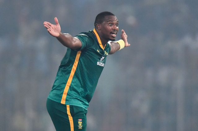 [WATCH]- Early Blow For India As Ngidi Sends Shubman Gill Back For 4 In 1st T20I