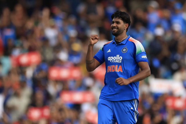 [WATCH]- Harshit Rana Celebrates Big Scalp As Quinton De Kock Falls LBW For 1 In 3rd T20I