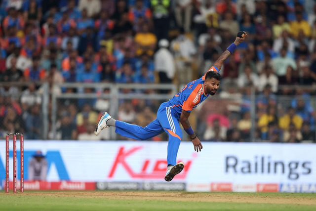 [WATCH]- Hardik Pandya Reaches 100 T20I Wickets As Tristan Stubbs Goes For 9 In IND vs SA 3rd T20I