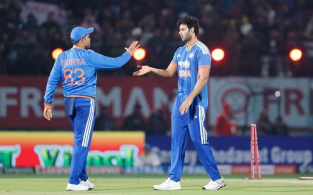 “Not All T20 Captains Can Do This” — Irfan Pathan Praises Suryakumar Yadav