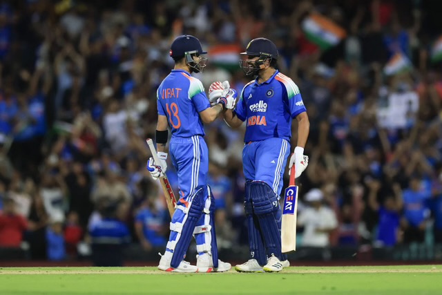 “This Isn’t Net Practice” – Indian Legend Reacts As Rohit Sharma, Virat Kohli Hit Tons In VHT 2025–26