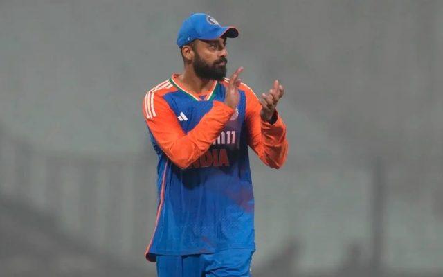 Varun Chakaravarthy’s Bat Breaks Before First T20I