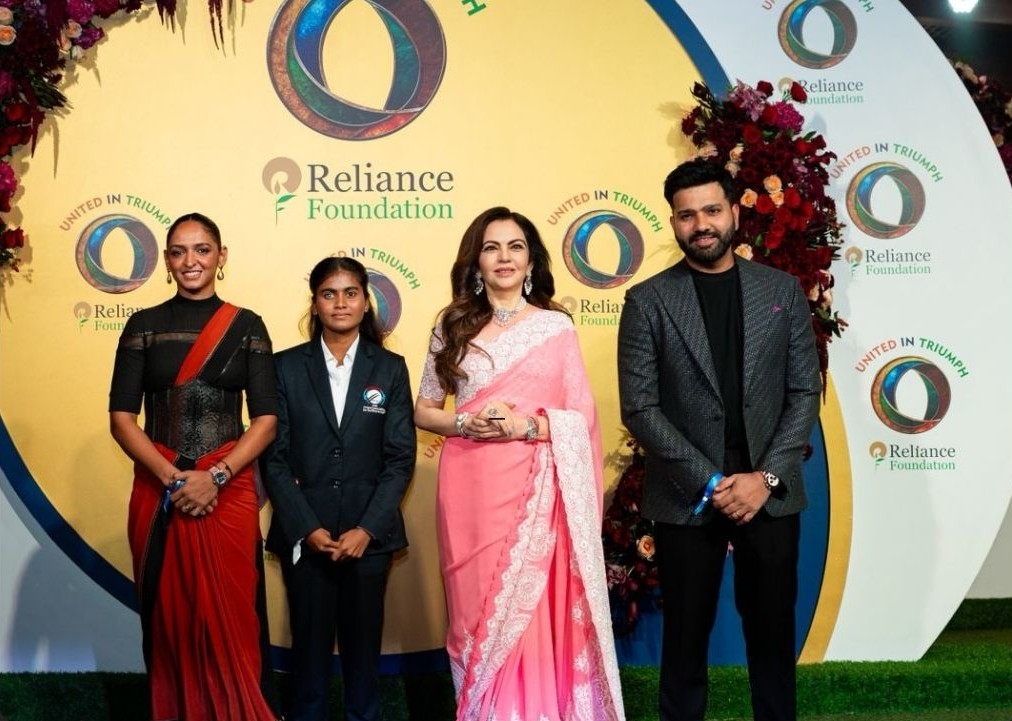 [WATCH]- Indian Cricketers Gather To Honour World Cup Champions