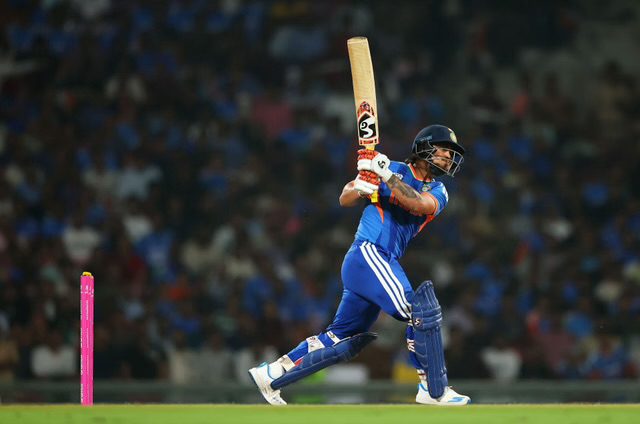 [WATCH]- Ishan Kishan Blazes Two Sixes In Opening Over Vs South Africa
