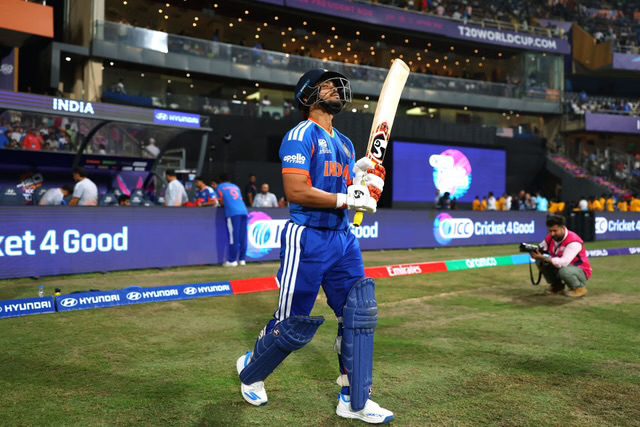 [WATCH]- IND vs USA: Ishan Kishan Starts His Innings With A Spectacular Six