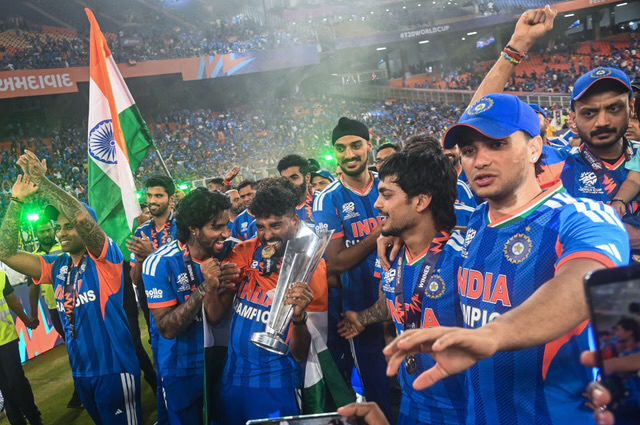 [WATCH] Team India Star Gets Grand Reception In Hometown After T20 World Cup 2026 Victory