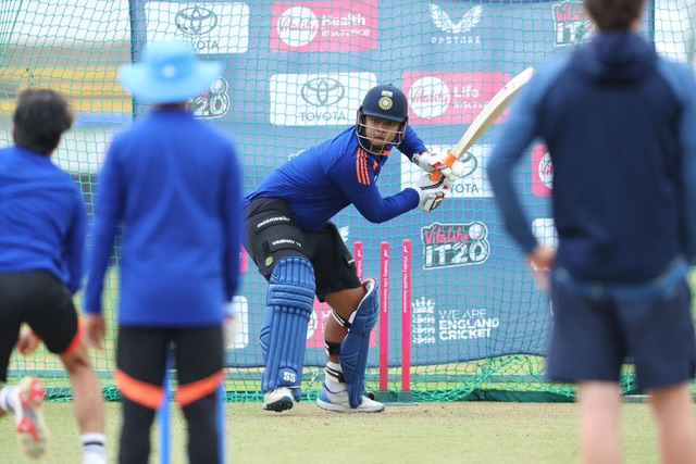 [WATCH]- Vaibhav Suryavanshi Engages In Intense Discussion With Teammate Ahead Of ENG vs IND 2026 2nd T20I
