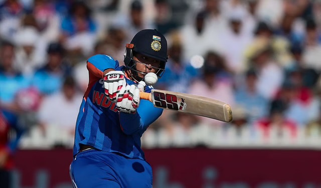 [WATCH]- Vaibhav Suryavanshi Smashes Massive Six in Ngarava’s Expensive Over