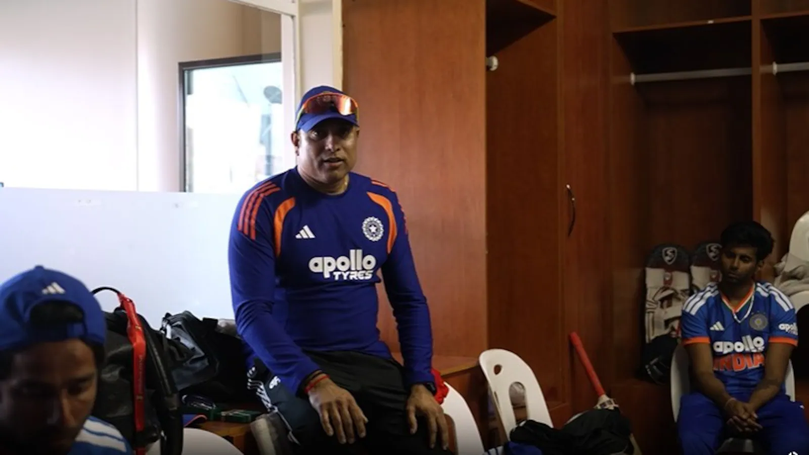 [WATCH]- India Star Receives New Medal Introduced by VVS Laxman